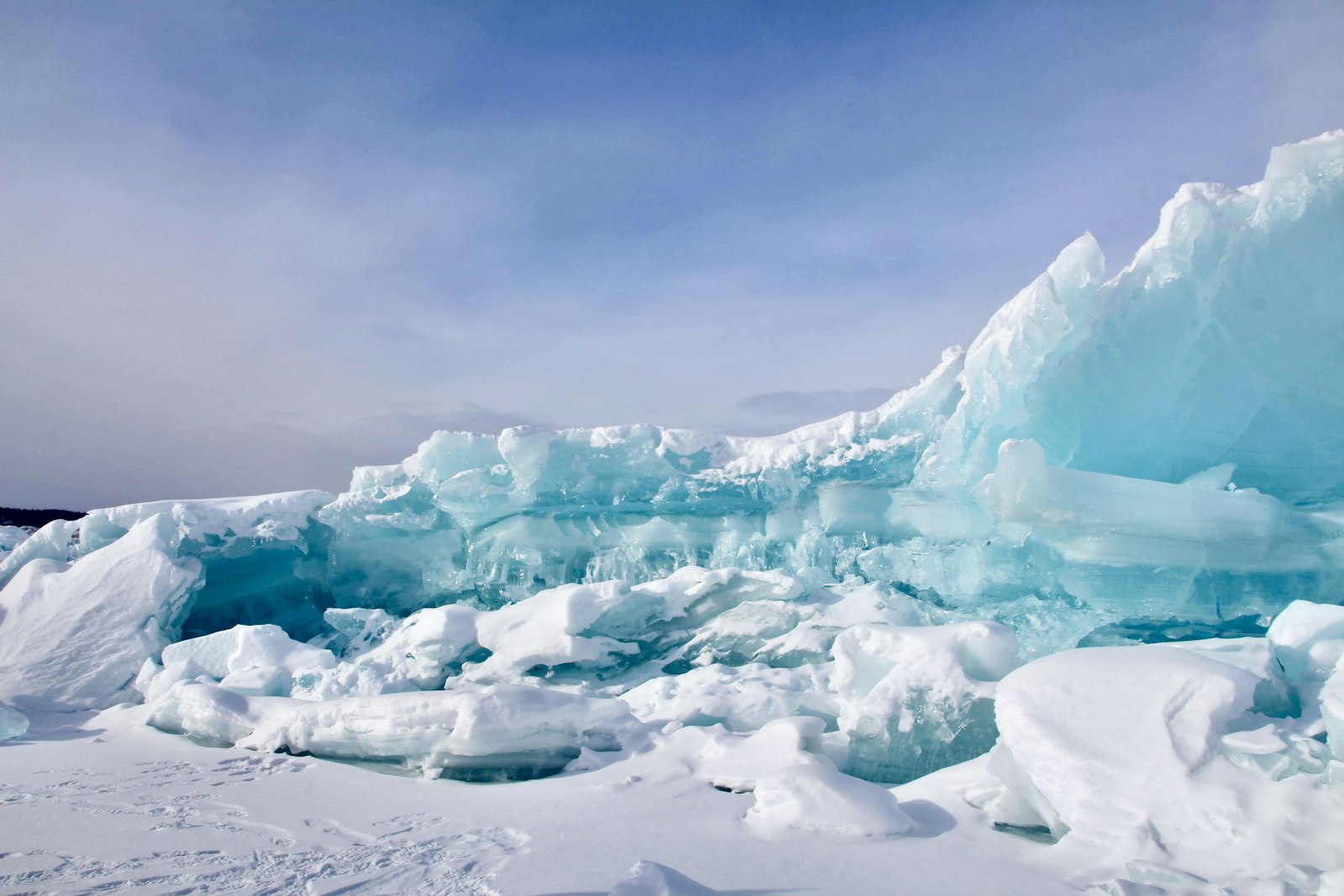 Découvre les nouvelles grottes de glace et effets de gel dans Minecraft Bedrock