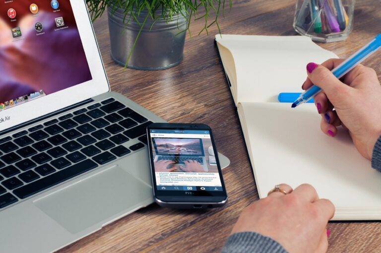 Fabric ou Forge : quelle plateforme de mods choisir